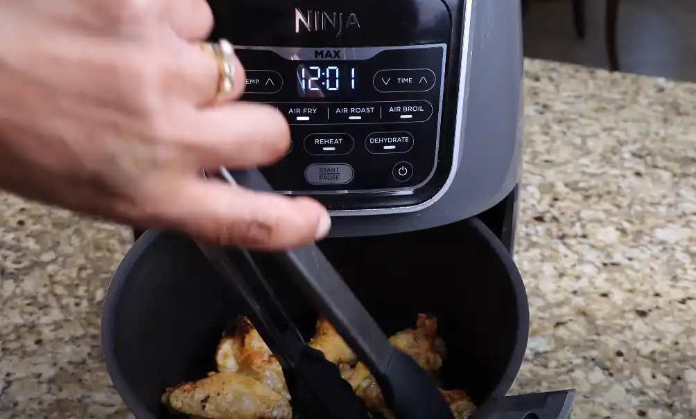 Crispy Air fryer lemon pepper wings